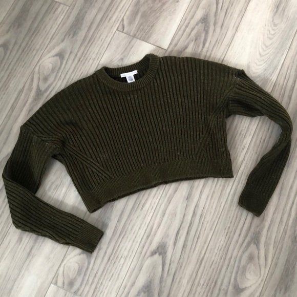 Urban Outfitters Sweaters - Urban Outfitters Cropped Sweater